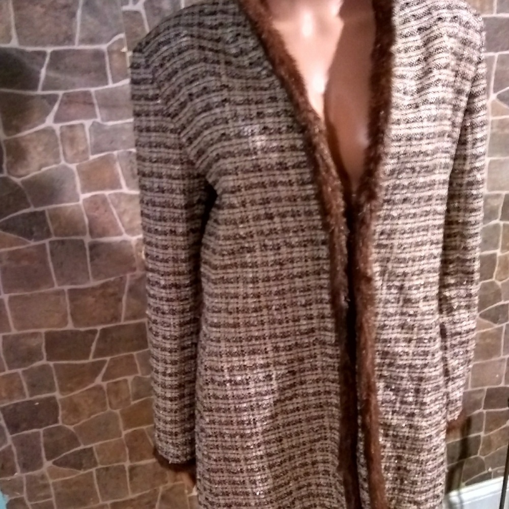 ELEGANT DESIGNS BY SEYMOUR Faux Fur Collar Coat